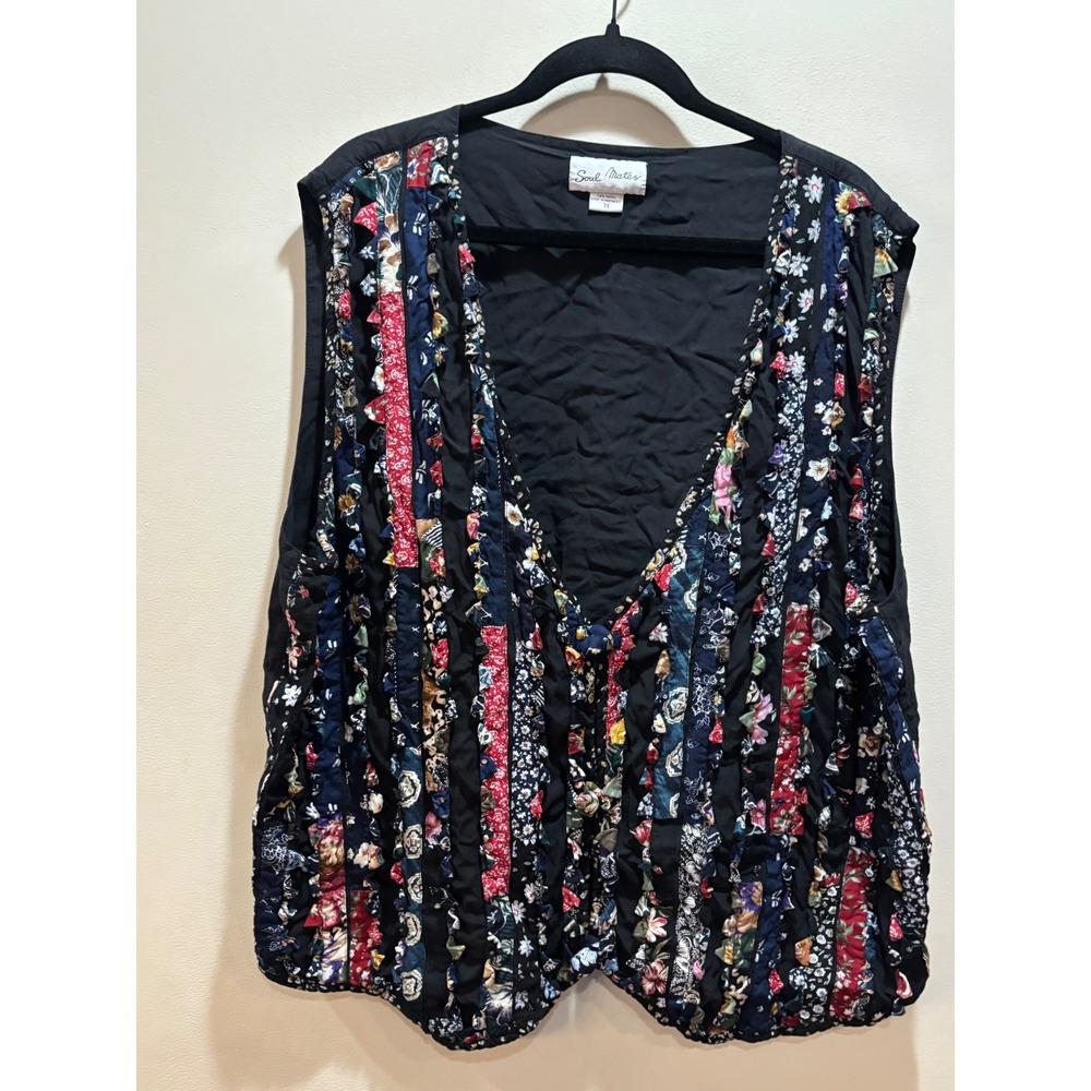 Vtg Soul Mates Size 3X Floral Patchwork Ruffle Vest Black Boho Cottage Farmhouse